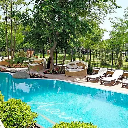 Aparthotel Harmony - Dream Island 4*